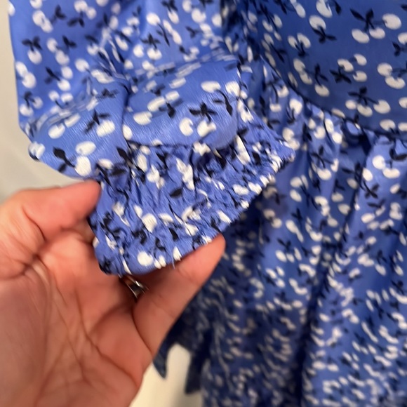 Eliza J floral ruffle l/s pockets dress blue white cherry design size 2 - Picture 4 of 6